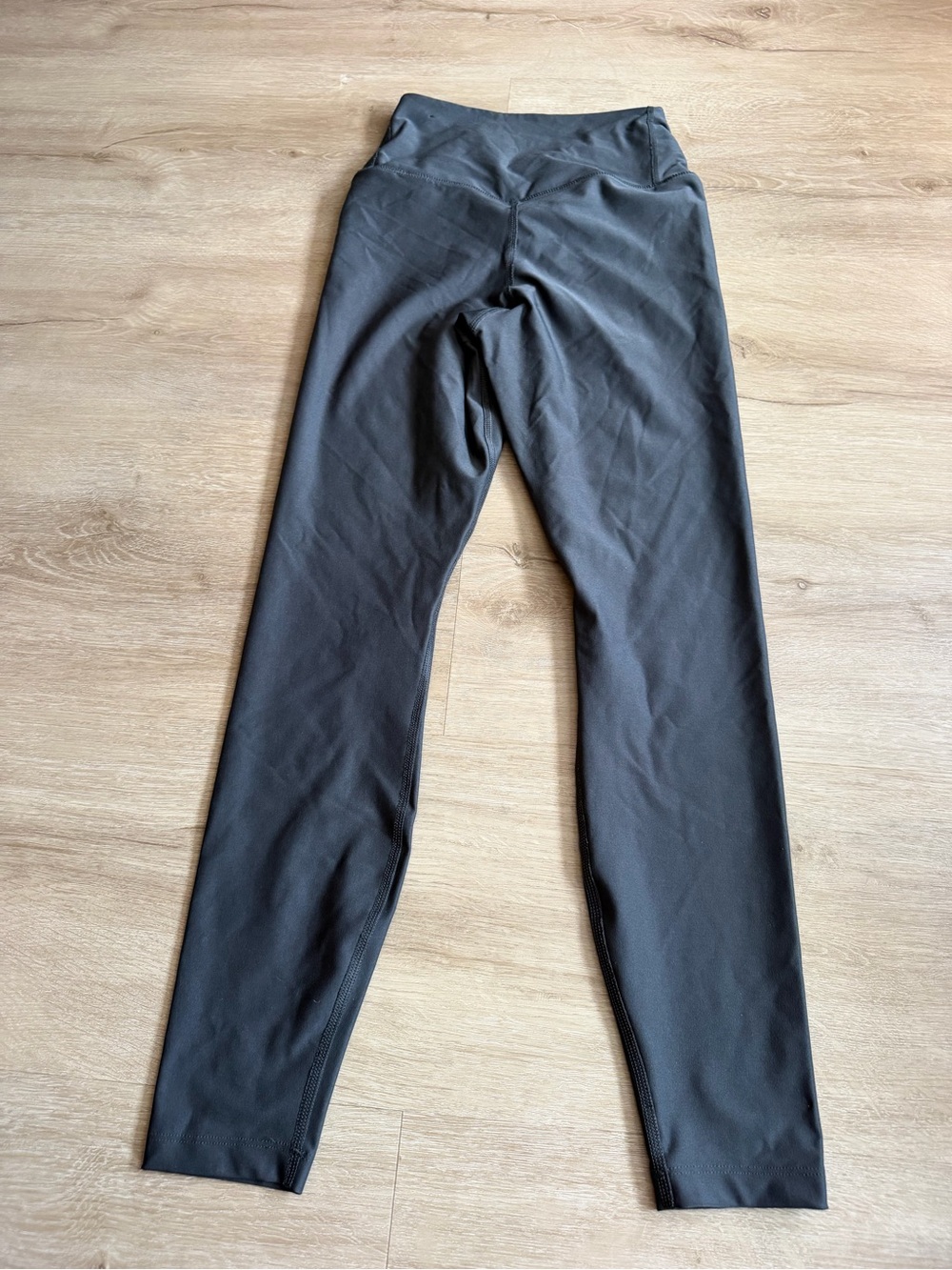 Nike Dri-Fit Minnesota Golden Gophers Gray Leggings Size Small NCAA - Picture 5 of 7
